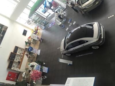 車視點｜新能源汽車與燃油車 分網銷售的必要性與挑戰