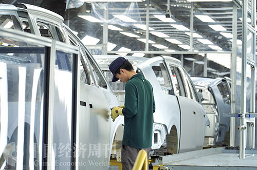 理想汽車“超級大腦” 驅動智能工廠革命，引領小車銷售新未來